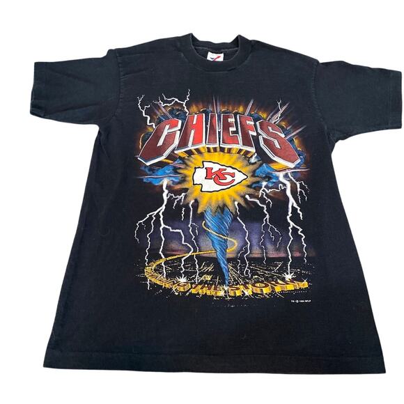 Vintage 1994 Kansas City Chiefs Lightning Tornado T-Shirt Women Large - Picture 1 of 9